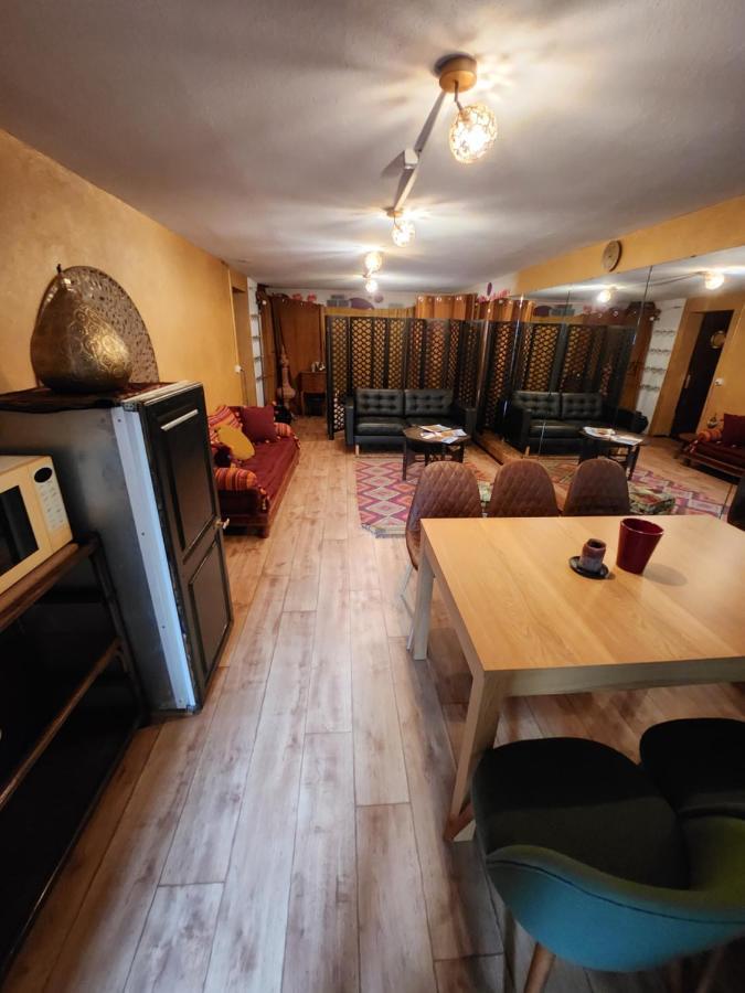 Bed and Breakfast Chez Pipo Conthey Экстерьер фото